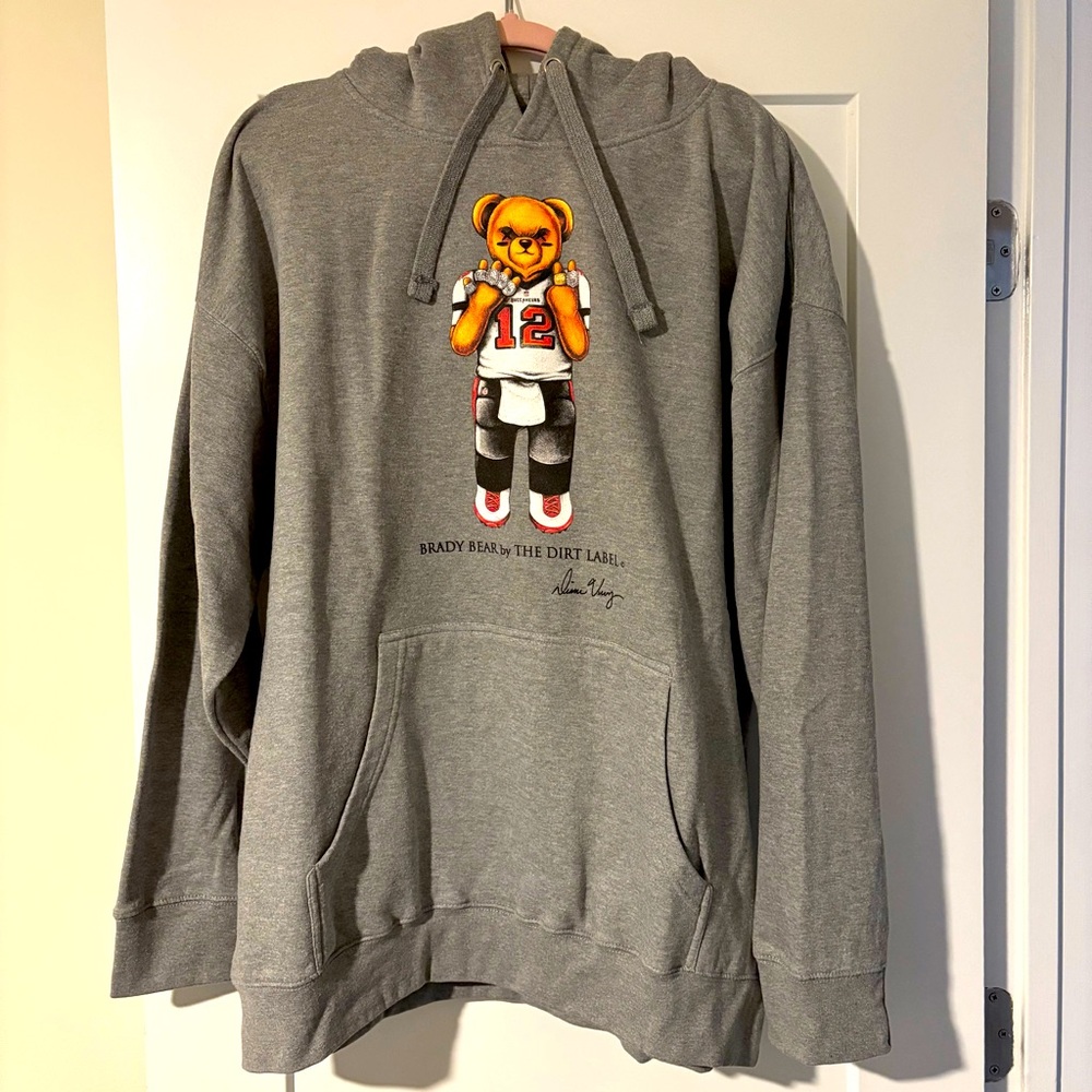 Brady Bear Sweatshirt by The Dirt Label size 3XL